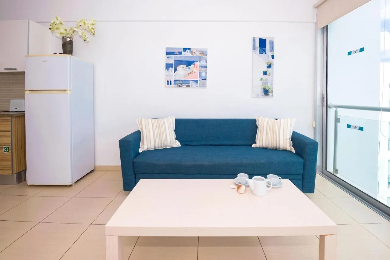Gabriela - Coralli Beachfront Apartment Протарас